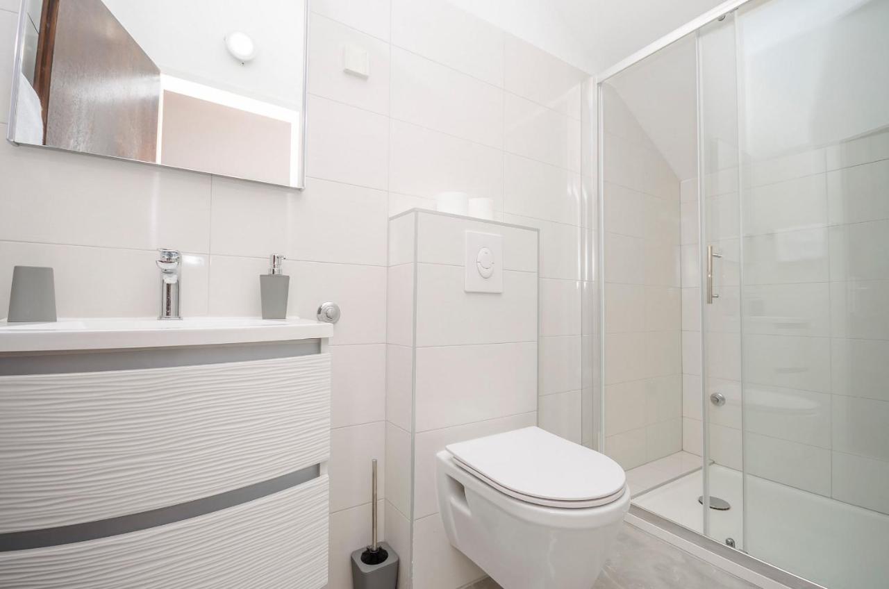 Apartments Zora Starigrad-Paklenica Kültér fotó
