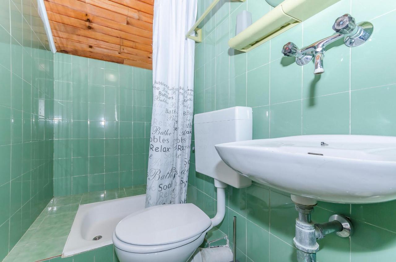 Apartments Zora Starigrad-Paklenica Kültér fotó