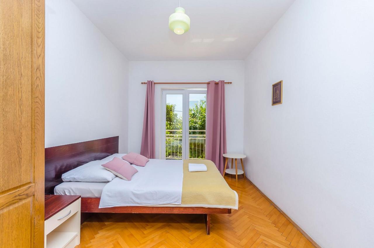 Apartments Zora Starigrad-Paklenica Kültér fotó